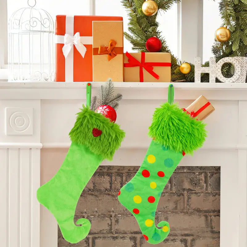🎁2025-Christmas Hot Sale🎁49% OFF - In-Stock Grinch Christmas Green Plush Stockings - Window Hanging Ornaments for Home Decoration